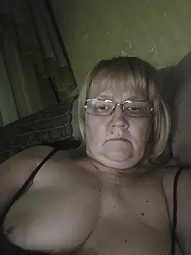 Snapshot of Violet5364 chatting on 15, 6, 2026 Violet5364 online show from 15, 6, 2026