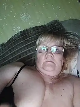 Snapshot of Violet5364 chatting on 18, 6, 2026 Violet5364 online show from 18, 6, 2026
