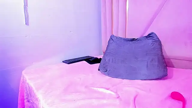 EvansDarling online show from 11, 3, 2025