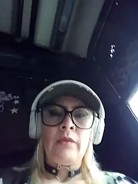 CandieGilson   online show from 13, 2, 2026