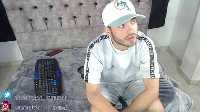 aczino vel online show from 12, 2, 2025