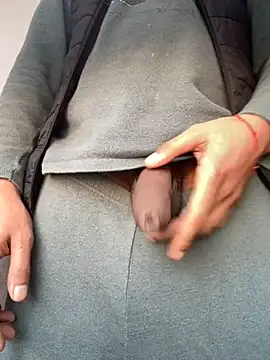 Fuckboy2535 online show from 9, 3, 2025
