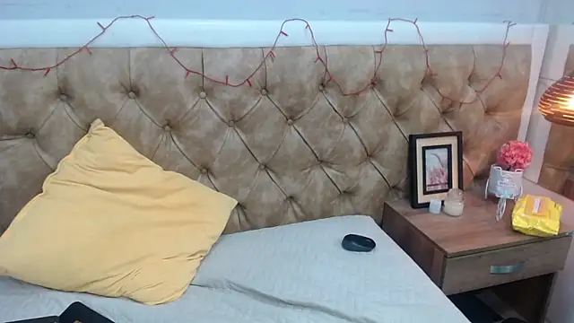 Estiv18  online show from 14, 2, 2025