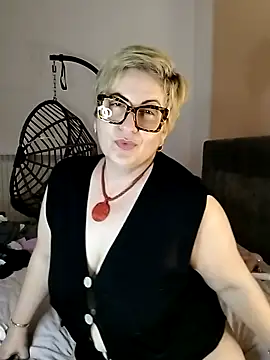 Pumabionda online show from 8, 3, 2025