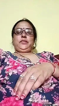 Snapshot of Kiyara8 chatting on 28, 2, 2025 Kiyara8 online show from 28, 2, 2025