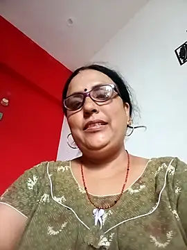 Snapshot of Kiyara8 chatting on 12, 9, 2025 Kiyara8 online show from 12, 9, 2025