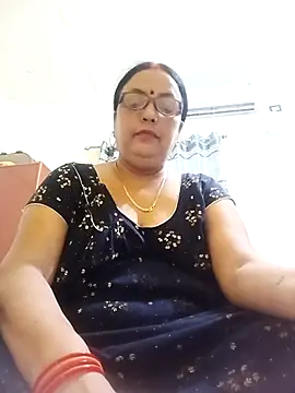 Snapshot of Kiyara8 chatting on 1, 10, 2025 Kiyara8 online show from 1, 10, 2025