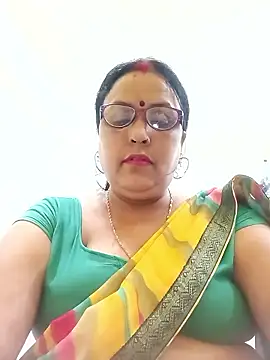 Snapshot of Kiyara8 chatting on 17, 10, 2025 Kiyara8 online show from 17, 10, 2025
