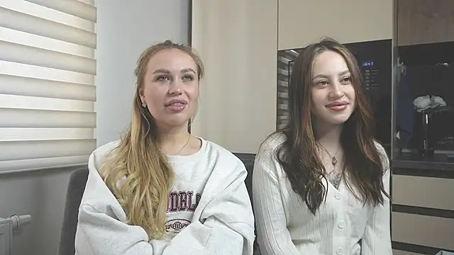 Snapshot of girlstirp chatting on 23, 2, 2025 girlstirp online show from 23, 2, 2025