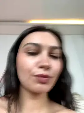 lunalovelee online show from 6, 1, 2026