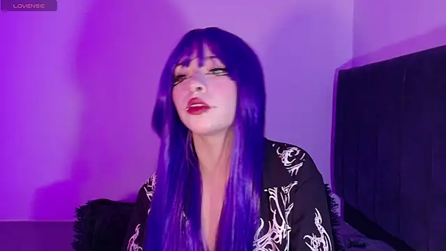 Snapshot of purplelilith3 chatting on 1, 8, 2026 purplelilith3 online show from 1, 8, 2026