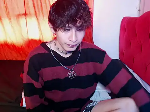Alien Twink online show from 2, 10, 2025