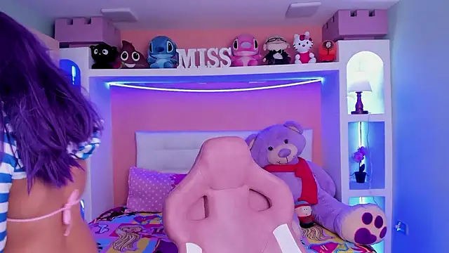 miss   megan online show from 19, 3, 2026