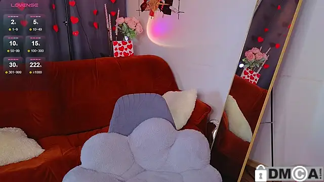 Caroline  Brown online show from 1, 3, 2025