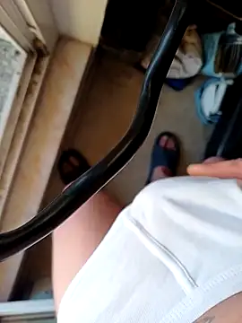 flo000031 online show from 27, 2, 2026