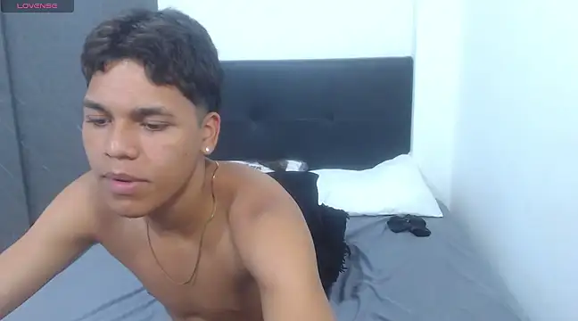 David Gil19 online show from 26, 2, 2025