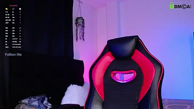 Snapshot of isaac-saenz chatting on 26, 10, 2025 isaac-saenz online show from 26, 10, 2025