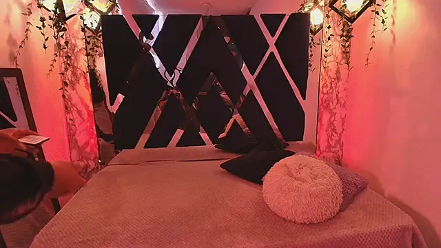 charlotte bluee online show from 1, 10, 2025