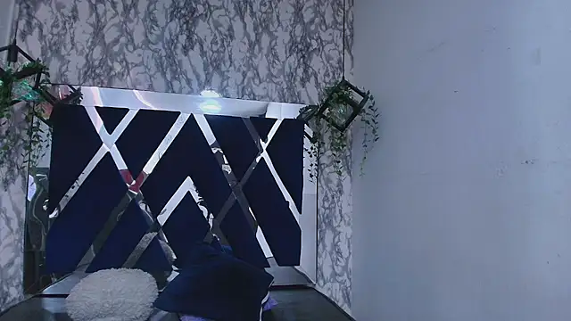 charlotte bluee online show from 4, 10, 2025