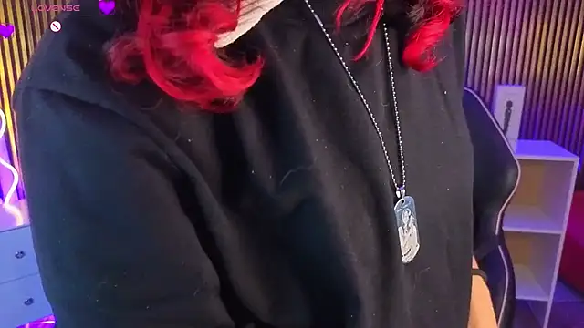 kristen tay online show from 10, 3, 2026