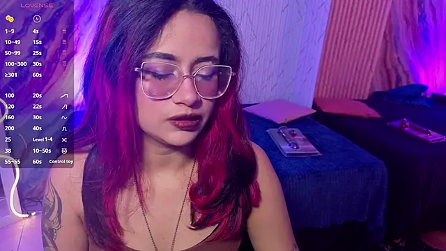 kristen tay online show from 19, 5, 2026