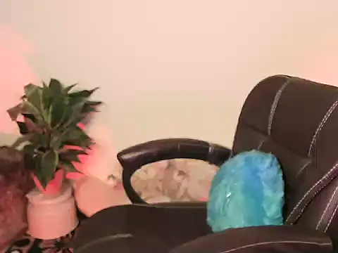 megancatluna online show from 18, 12, 2025