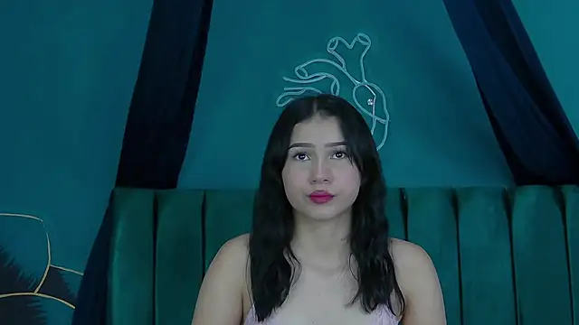 Arii moon online show from 19, 2, 2025