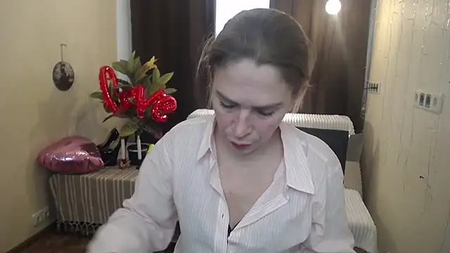 Snapshot of TessaDaybreak chatting on 20, 2, 2025 TessaDaybreak online show from 20, 2, 2025