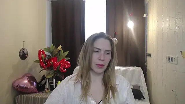 Snapshot of TessaDaybreak chatting on 21, 2, 2025 TessaDaybreak online show from 21, 2, 2025