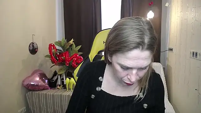 Snapshot of TessaDaybreak chatting on 22, 2, 2025 TessaDaybreak online show from 22, 2, 2025