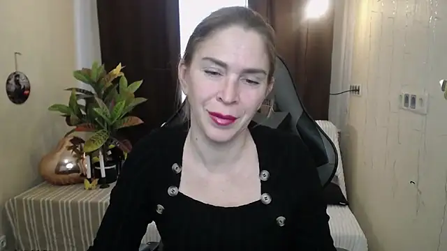 Snapshot of TessaDaybreak chatting on 27, 2, 2025 TessaDaybreak online show from 27, 2, 2025