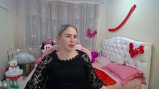 Snapshot of TessaDaybreak chatting on 12, 3, 2025 TessaDaybreak online show from 12, 3, 2025