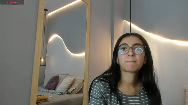 lucelly 15 online show from 13, 10, 2025