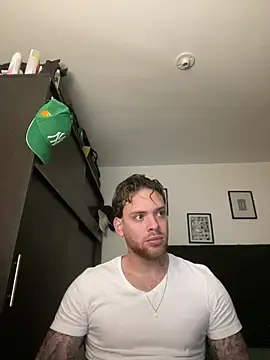 Snapshot of arnold_bekam chatting on 19, 2, 2025 arnold bekam online show from 19, 2, 2025