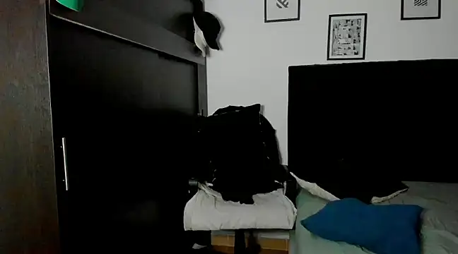 Snapshot of arnold_bekam chatting on 6, 3, 2025 arnold bekam online show from 6, 3, 2025