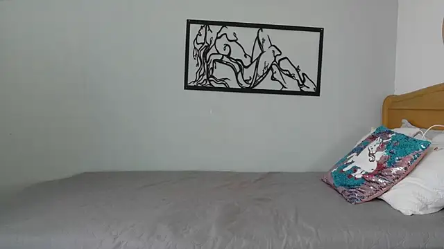 Snapshot of karina-lopez chatting on 6, 11, 2025 karina-lopez online show from 6, 11, 2025