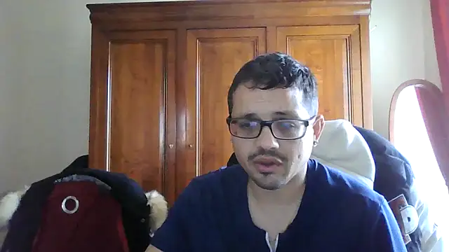 Snapshot of cpl9142 chatting on 14, 2, 2025 cpl9142 online show from 14, 2, 2025