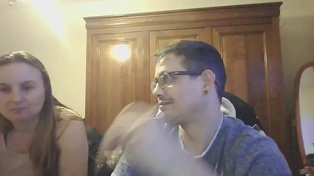 Snapshot of cpl9142 chatting on 18, 2, 2025 cpl9142 online show from 18, 2, 2025