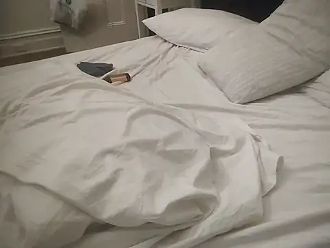 MystiqueRider online show from 28, 2, 2025