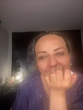Snapshot of Azaahara_ chatting on 16, 7, 2026 Azaahara online show from 16, 7, 2026