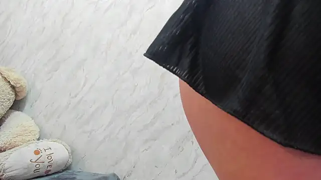 Lianngrace online show from 4, 12, 2025