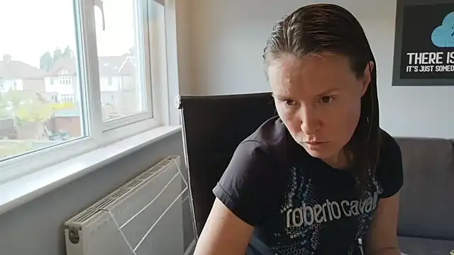 eatmypie69 online show from 10, 6, 2026