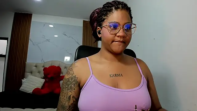 ZahraRose online show from 26, 2, 2026