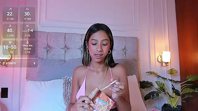 JasmineRoss 1 online show from 14, 12, 2025