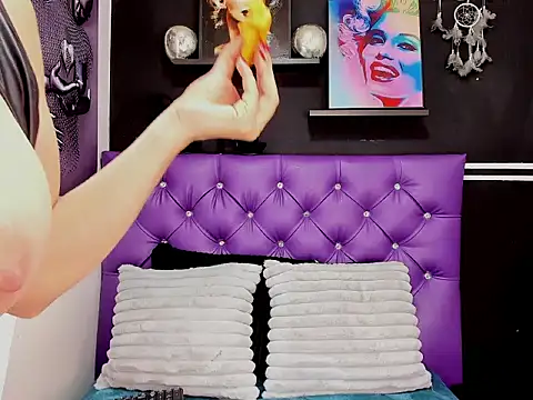 angellyhorny online show from 1, 6, 2026