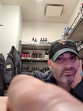 Novabear6996 online show from 3, 3, 2025