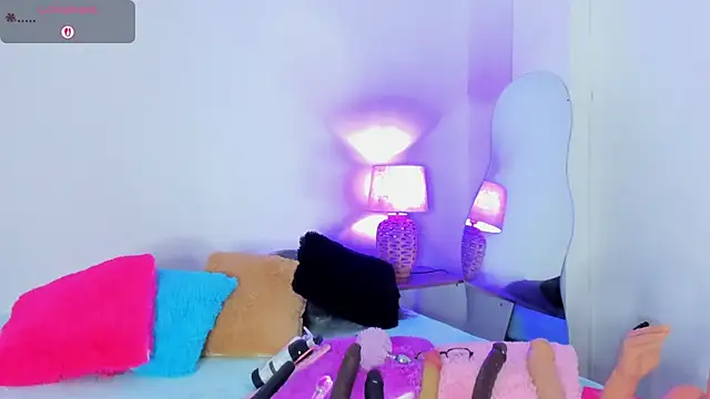 naomy 68 online show from 26, 11, 2025