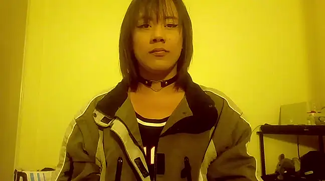 Queenblackx1 online show from 16, 2, 2025