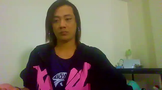 Queenblackx1 online show from 23, 2, 2025