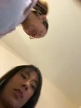 Queenblackx1 online show from 8, 3, 2025